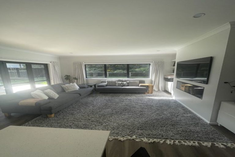 Photo of property in 116 Silverstream Road, Crofton Downs, Wellington, 6035