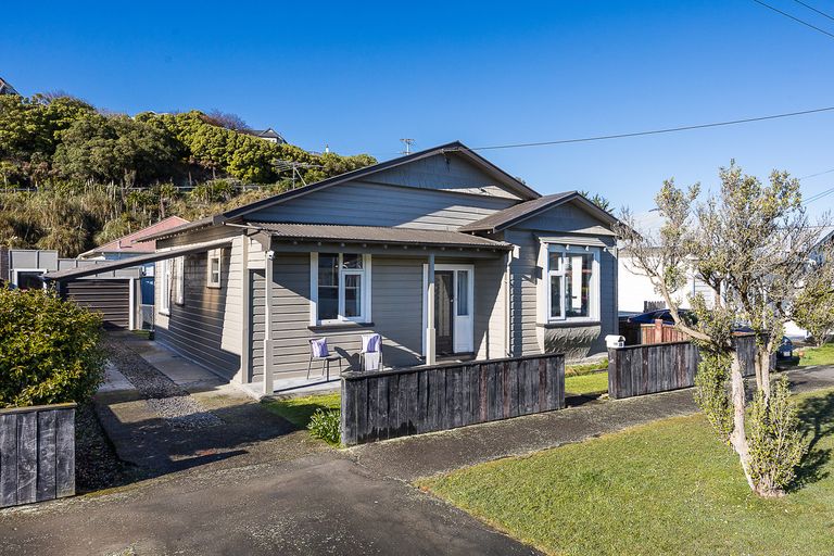 Photo of property in 15 Magdala Street, Tainui, Dunedin, 9013