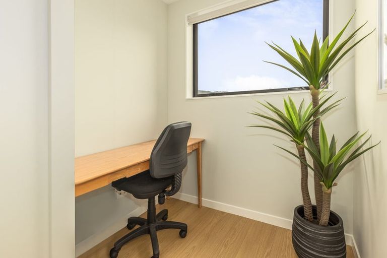 Photo of property in 35 Titoki Road, Waikanae Beach, 5036