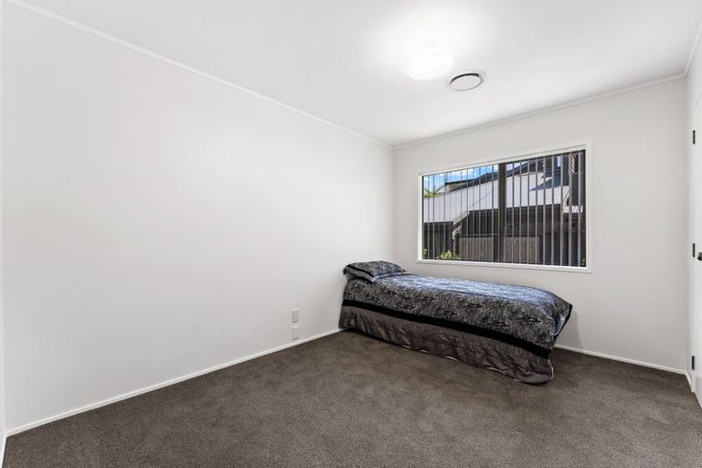 Photo of property in 12 Cooper Road, Stanmore Bay, Whangaparaoa, 0932