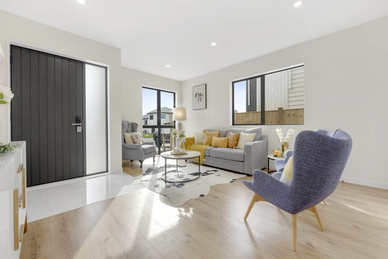 Photo of property in 24 Hermitage Street, Flat Bush, Auckland, 2019