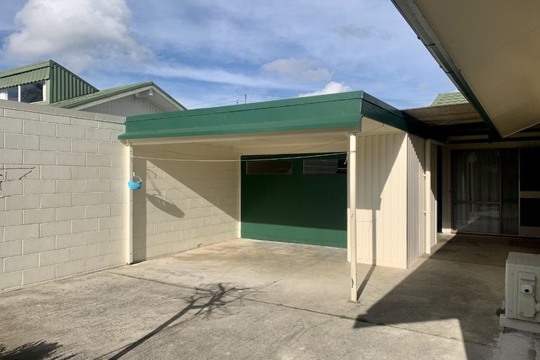 Photo of property in 71 Cambridge Road, Hillcrest, Hamilton, 3216