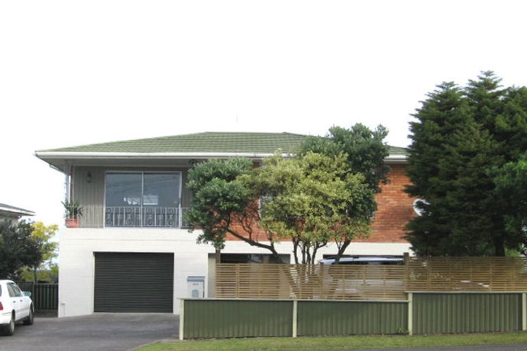 Photo of property in 235 Royal Road, Massey, Auckland, 0614