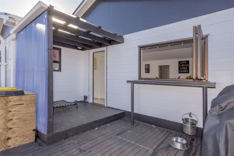 Photo of property in 21 Read Street, Levin, 5510