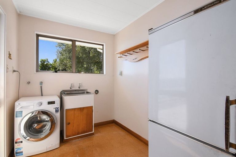 Photo of property in 9 Bydder Terrace, Patons Rock, Takaka, 7182