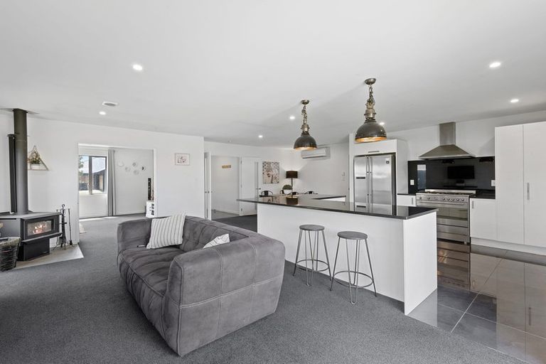 Photo of property in 18 Oaks Drive, Lincoln, 7608