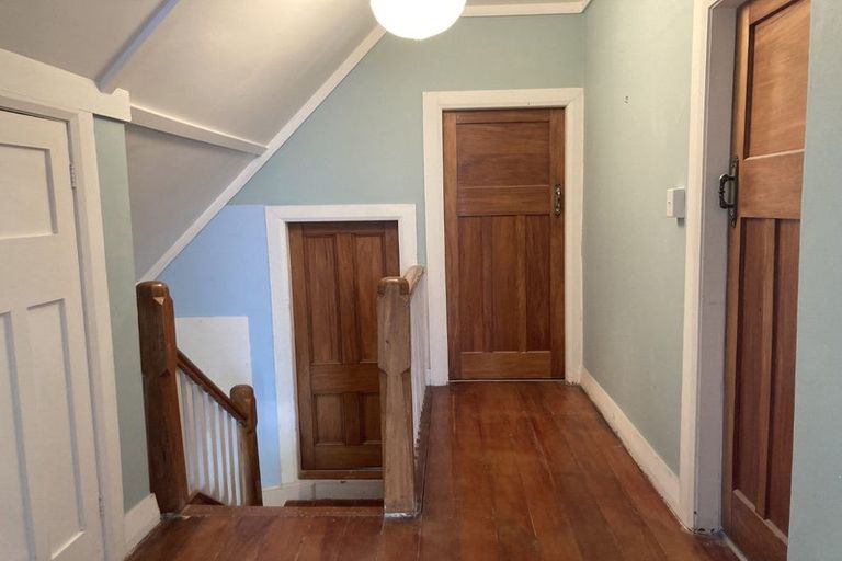 Photo of property in 28 Duncan Terrace, Kilbirnie, Wellington, 6022