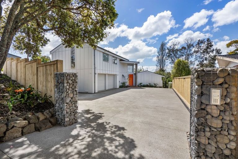 Photo of property in 49a Riverhills Avenue, Pakuranga Heights, Auckland, 2010