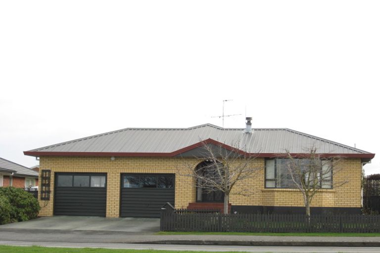 Photo of property in 692 Queens Drive, Waikiwi, Invercargill, 9810