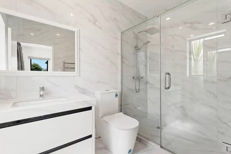 Photo of property in 14a Tapu Road, Huapai, Kumeu, 0810