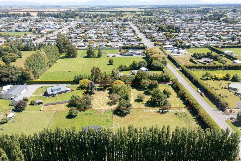 Photo of property in 70 Johnstone Street, Tinwald, Ashburton, 7774