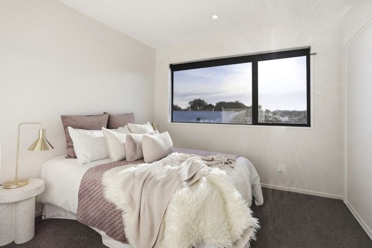 Photo of property in 2/97 Simeon Street, Spreydon, Christchurch, 8024