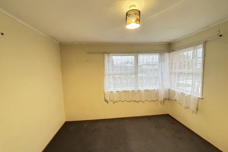 Photo of property in 52 Tatariki Street, Rosehill, Papakura, 2113