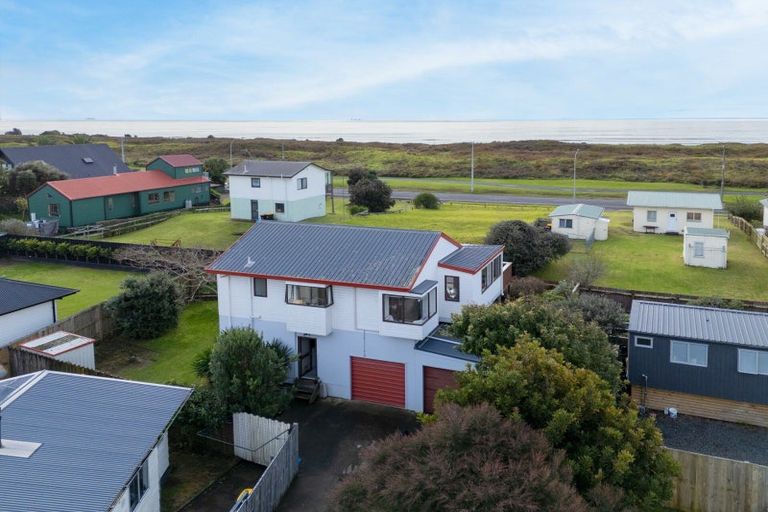 Photo of property in 197 Dickson Road, Papamoa Beach, Papamoa, 3118