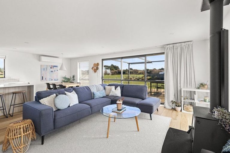 Photo of property in 39 George Street, Bulls, 4818