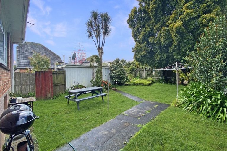 Photo of property in 2/846 Dominion Road, Mount Eden, Auckland, 1041