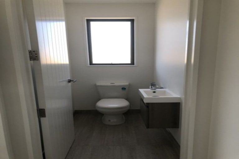 Photo of property in 18 Brewster Crescent, Lake Hawea, 9382