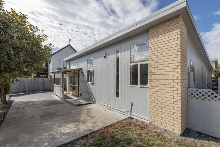 Photo of property in 3b Elizabeth Street, Riccarton, Christchurch, 8011