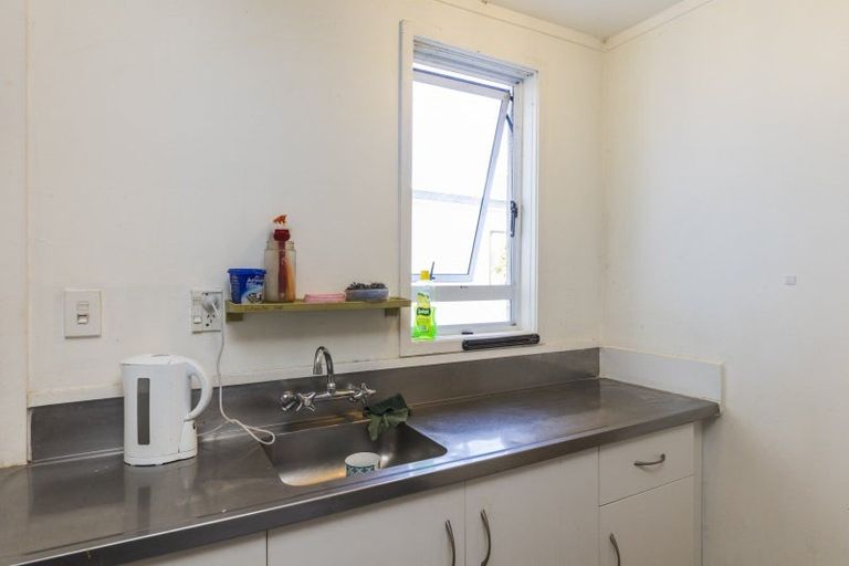 Photo of property in 22 Palm Avenue, Hokowhitu, Palmerston North, 4410