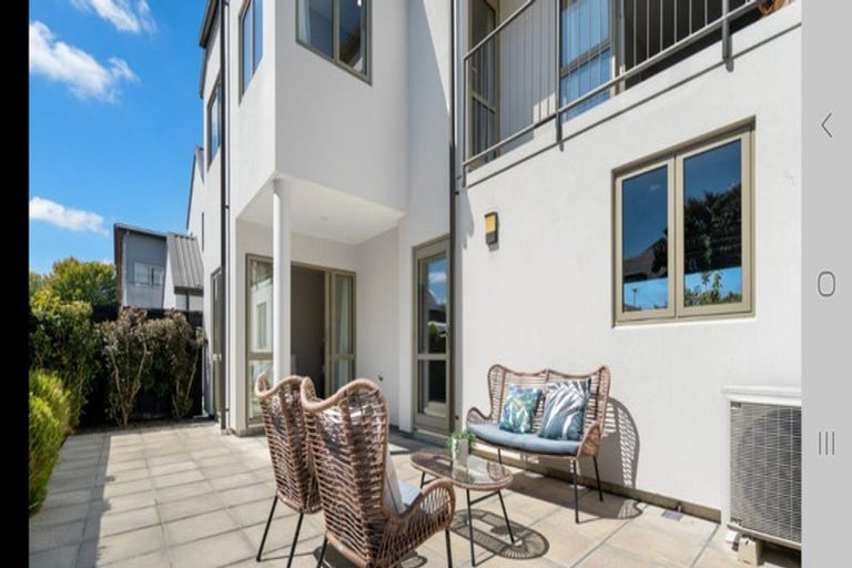 Photo of property in 18c Mona Vale Avenue, Riccarton, Christchurch, 8011