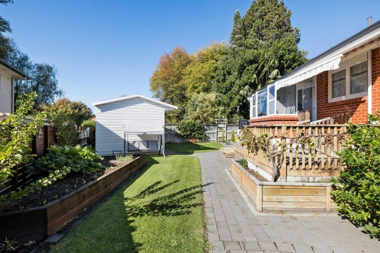 Photo of property in 2 Awatere Avenue, Beerescourt, Hamilton, 3200