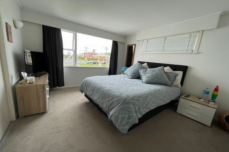 Photo of property in 2/45 Francis Street, Hauraki, Auckland, 0622