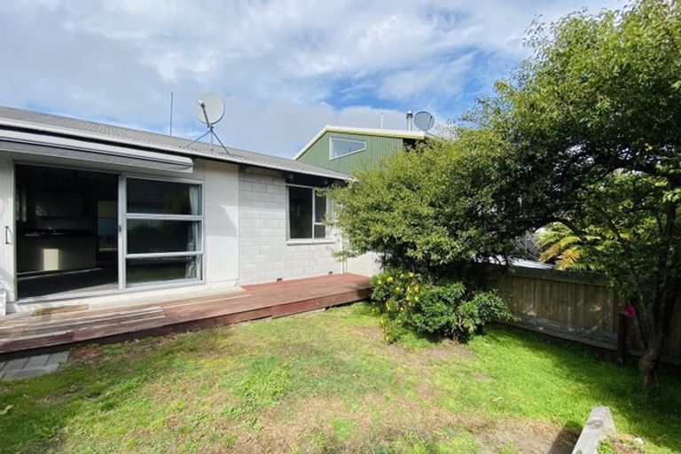 Photo of property in 1/16a Colenso Street, Sumner, Christchurch, 8081
