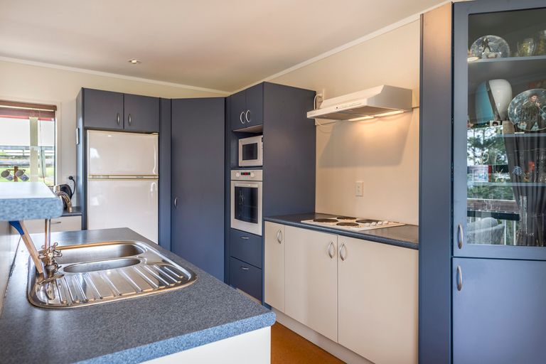 Photo of property in 182 Amreins Road, Taupaki, Henderson, 0782