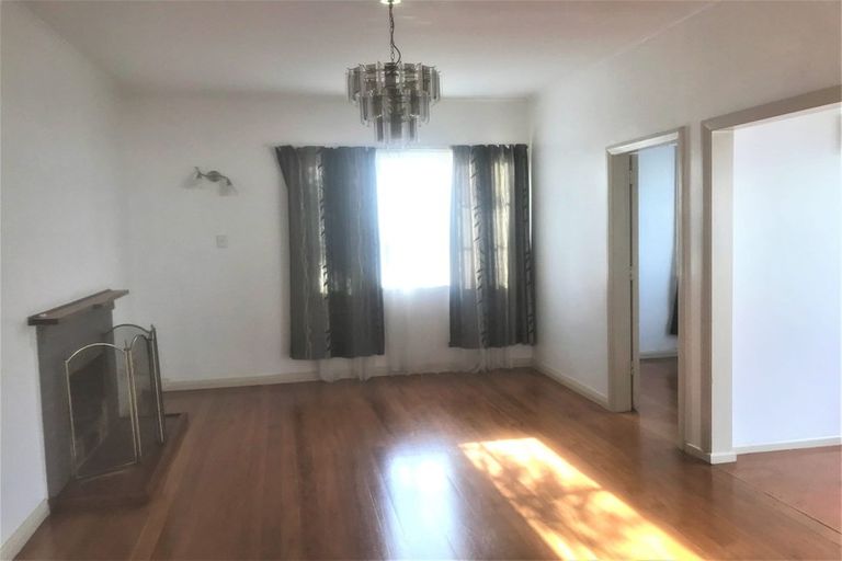 Photo of property in 494 Mount Albert Road, Mount Roskill, Auckland, 1042