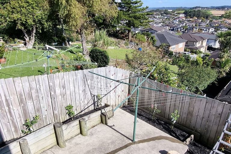 Photo of property in 602 East Coast Road, Pinehill, Auckland, 0630
