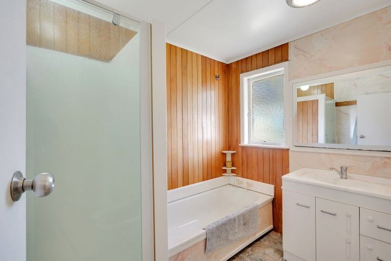Photo of property in 6 Puriri Place, Tokoroa, 3420