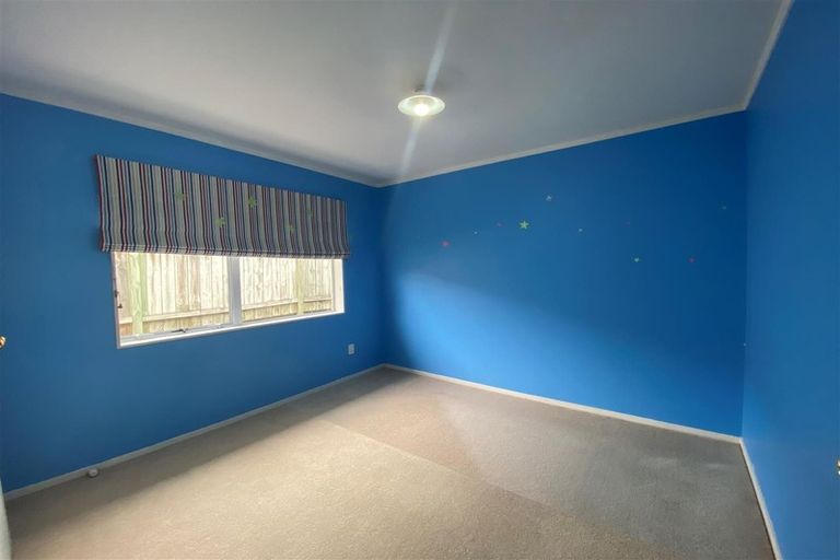 Photo of property in 1/72 Millhouse Drive, Northpark, Auckland, 2013