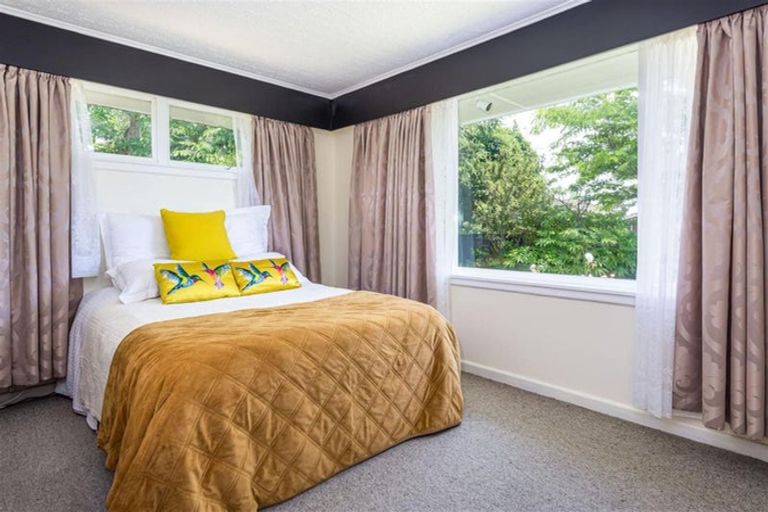 Photo of property in 30 Appleby Crescent, Burnside, Christchurch, 8053