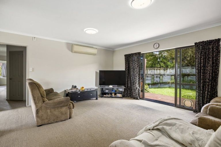 Photo of property in 52 Inverness Drive, Pyes Pa, Tauranga, 3112