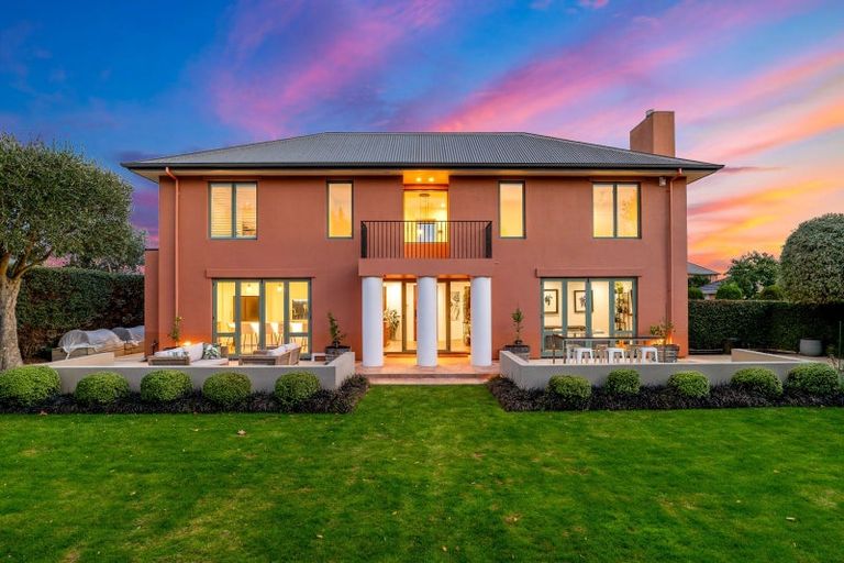 Photo of property in 16 Ridgewood Place, Shirley, Christchurch, 8061