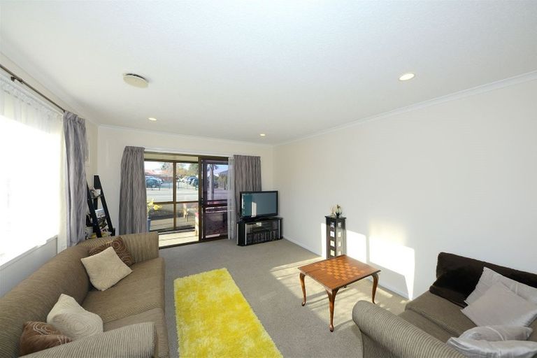 Photo of property in 1/25 Kirk Road, Templeton, Christchurch, 8042