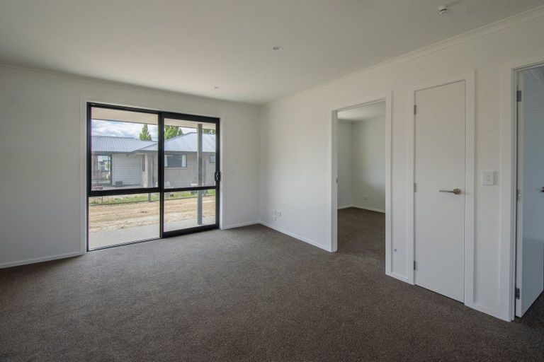 Photo of property in 34a-b Stratford Drive, Mount Pisa, Cromwell, 9383
