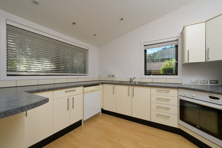 Photo of property in 93 Halifax Street East, The Wood, Nelson, 7010