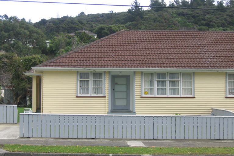 Photo of property in 312 George Street, Stokes Valley, Lower Hutt, 5019