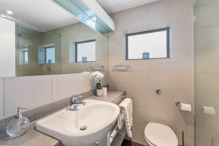 Photo of property in 93 Field Way, Waikanae Beach, Waikanae, 5036