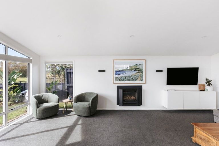 Photo of property in 29 Oriental Parade, Papamoa Beach, Papamoa, 3118