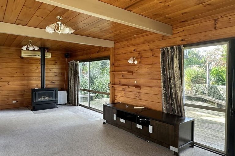 Photo of property in 16 Travers Road, Te Kauwhata, 3782