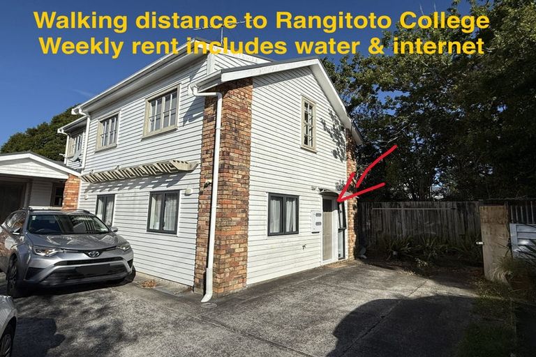 Photo of property in 471 East Coast Road, Murrays Bay, Auckland, 0630