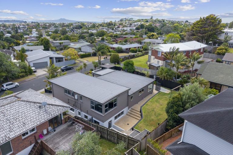 Photo of property in 64 O'halloran Road, Howick, Auckland, 2014