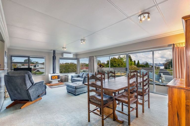 Photo of property in 8 Green Place, Richmond Heights, Taupo, 3330