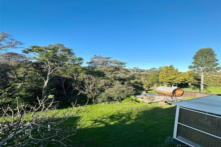 Photo of property in 104 Glendale Road, Glen Eden, Auckland, 0602