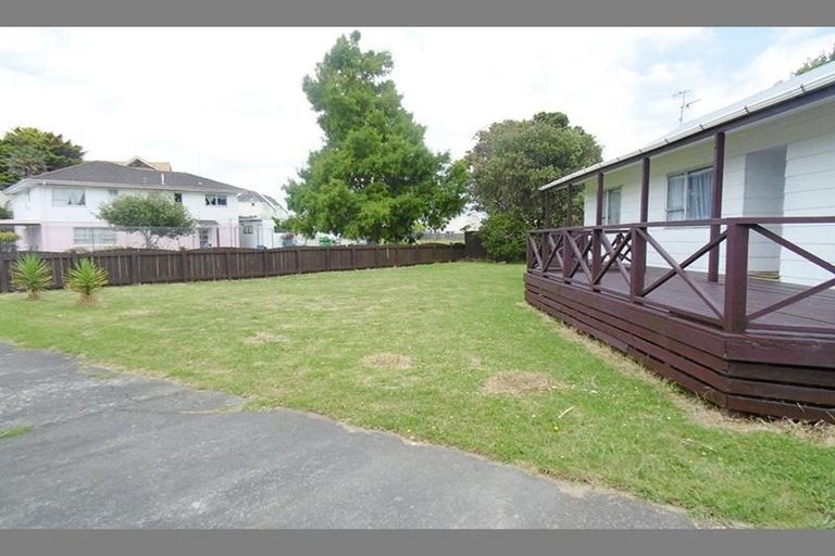 Photo of property in 11 Islay Place, Wiri, Auckland, 2104