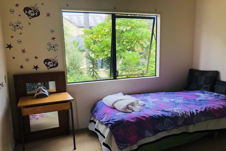 Photo of property in 20 Owen Place, Omokoroa, 3114