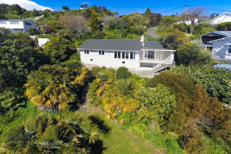 Photo of property in 3 Grenville Terrace, Moana, Nelson, 7011