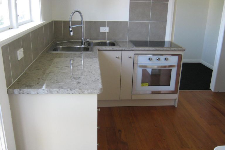 Photo of property in 43 Savage Crescent, West End, Palmerston North, 4412